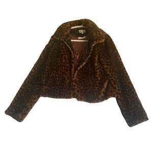 Leopard Print Womens  Faux Fur Bomber Jacket Sz M Fuzzy.‎